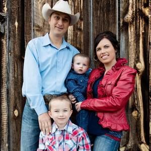 Meet your Posher, Raenell